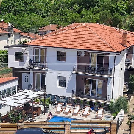 Villa Pegasus Pestani Ohrid Exteriör bild