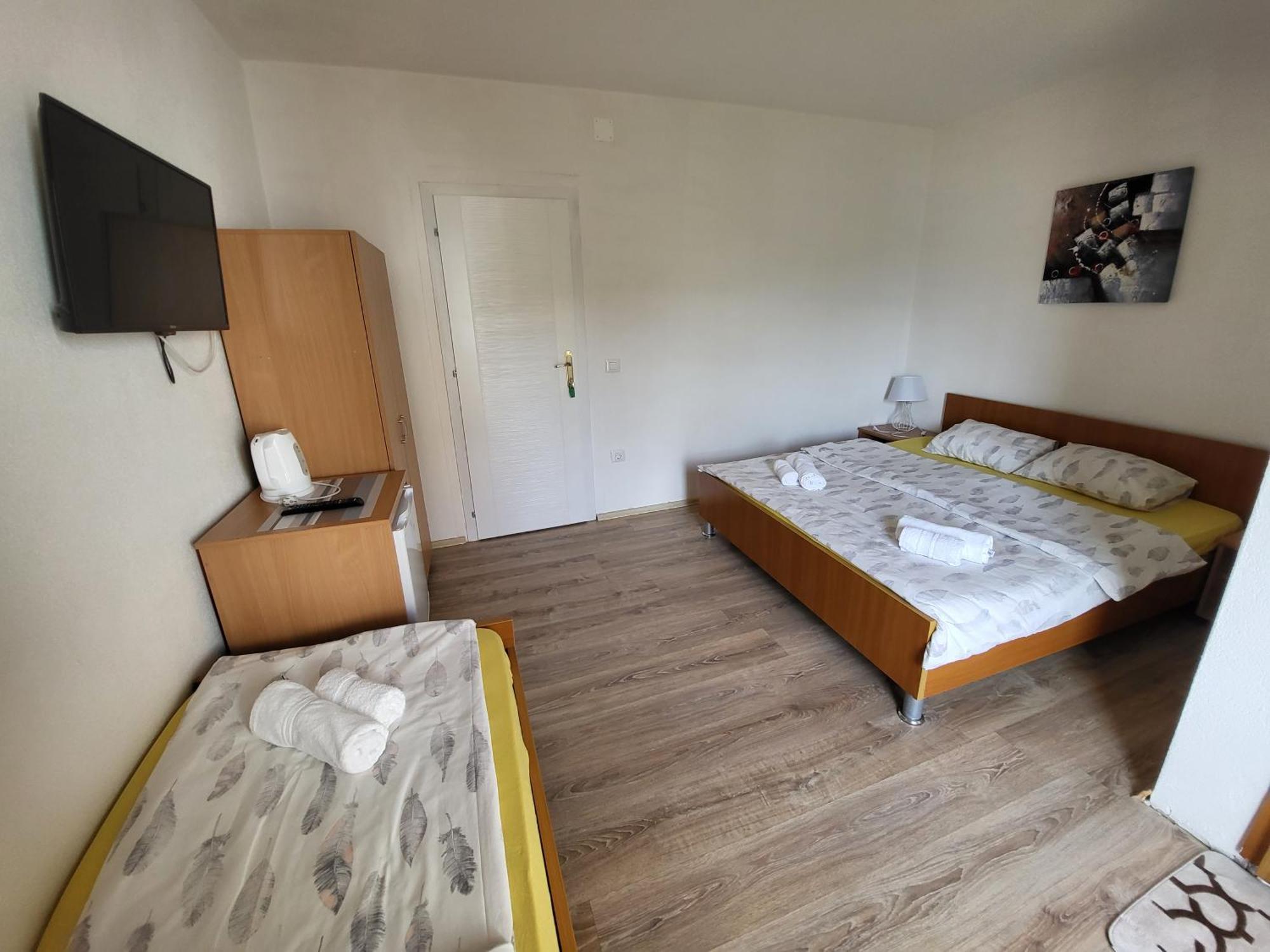 Villa Pegasus Pestani Ohrid Rum bild
